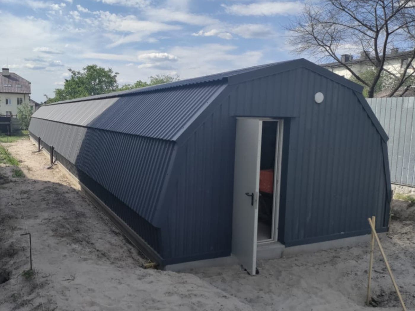 Rapid-build modular shelter Honor · 175 persons